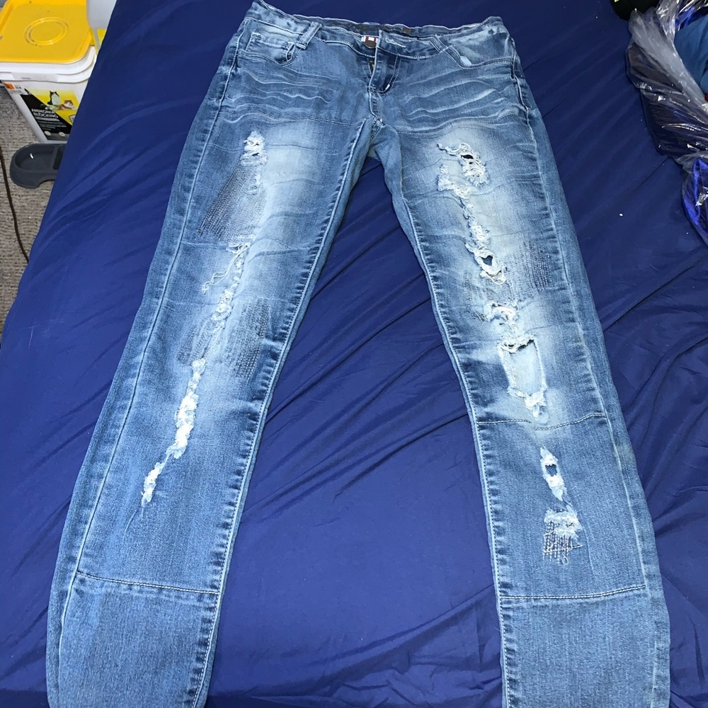 Blue jeans.